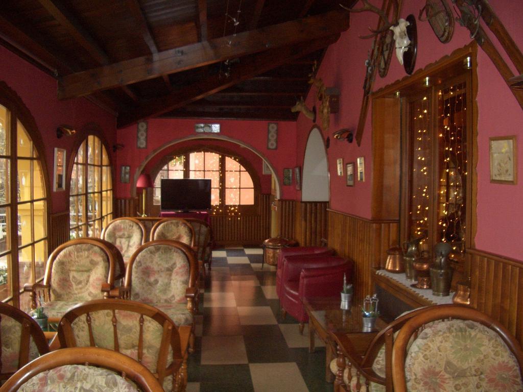 Hostal de la Gloria Viladrau Esterno foto
