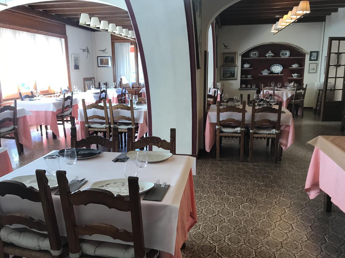 Hostal de la Gloria Viladrau Esterno foto