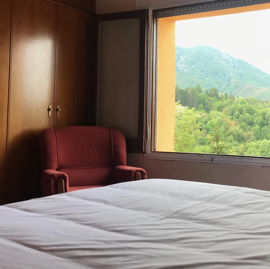 Hostal de la Gloria Viladrau Esterno foto