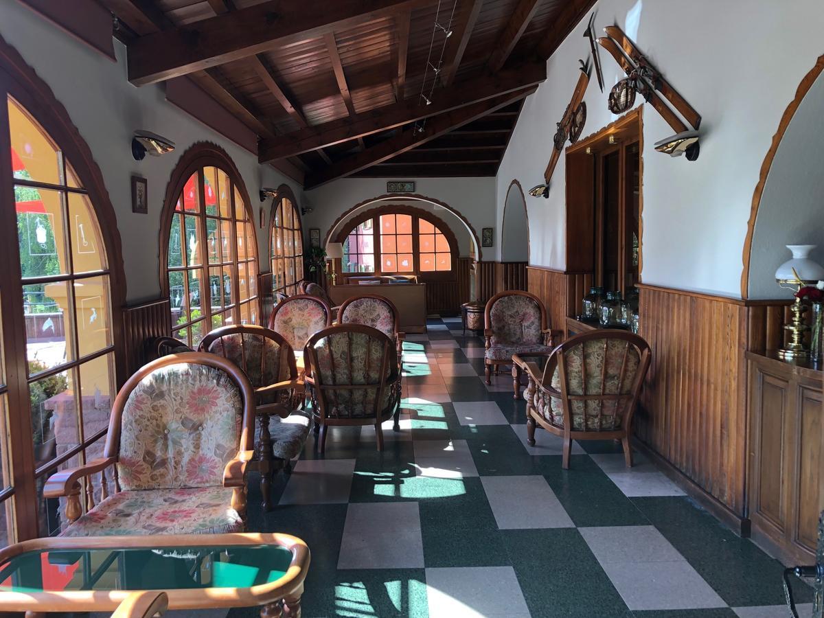 Hostal de la Gloria Viladrau Esterno foto