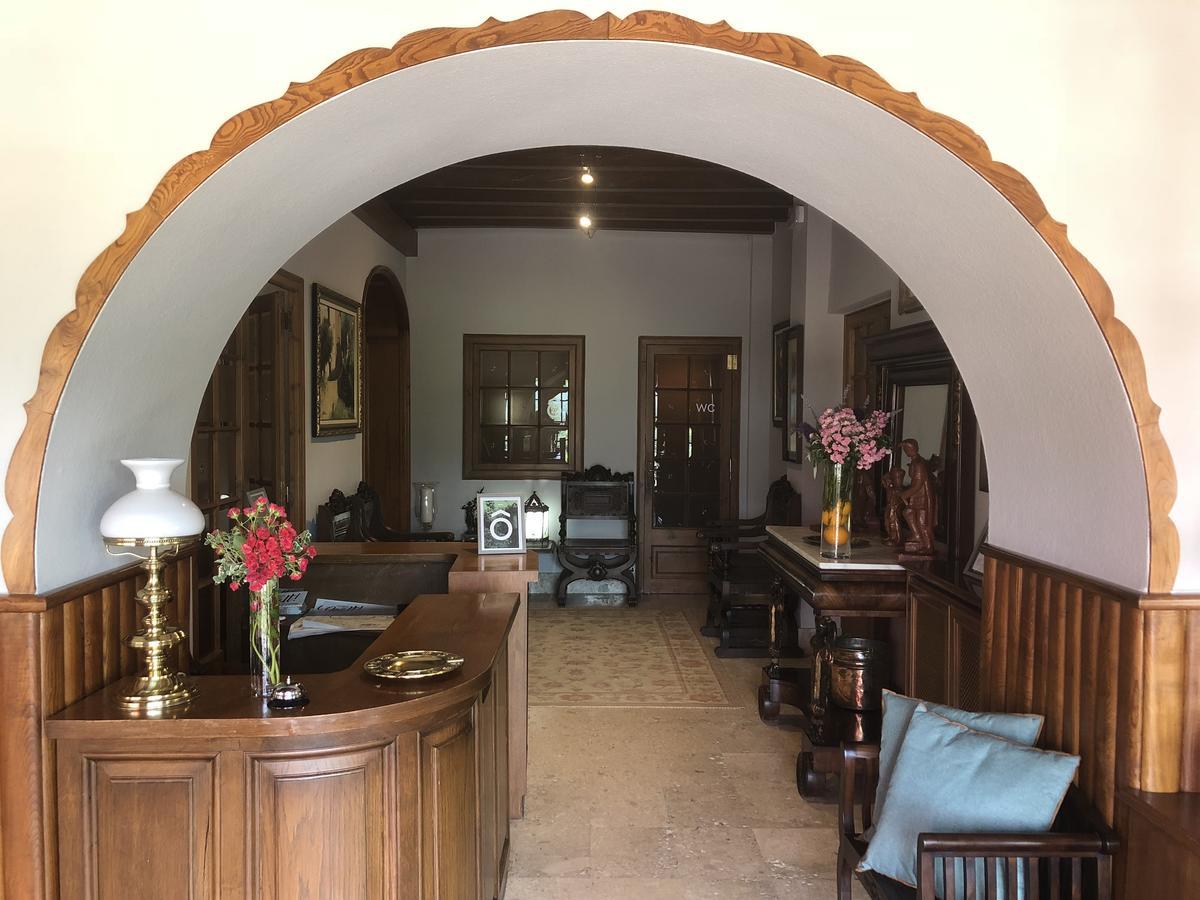 Hostal de la Gloria Viladrau Esterno foto