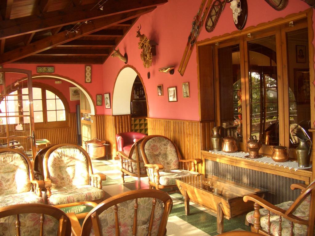 Hostal de la Gloria Viladrau Esterno foto